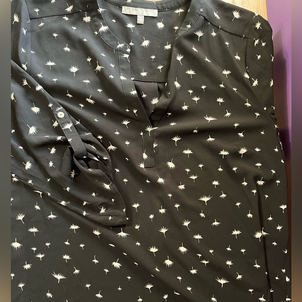 Women’s 3/4 sleeve blouse